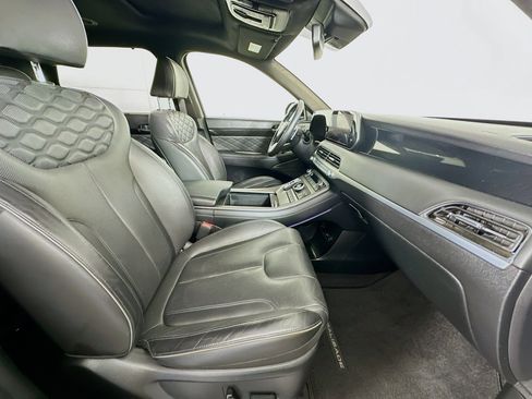 Used 2022 Hyundai Palisade Calligraphy image 34