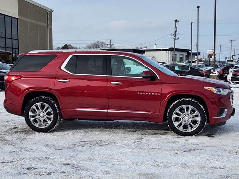 Used 2018 Chevrolet Traverse Premier image 10
