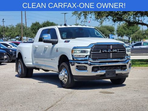 Used 2024 RAM 3500 Laramie w/ Towing Technology Group image 2