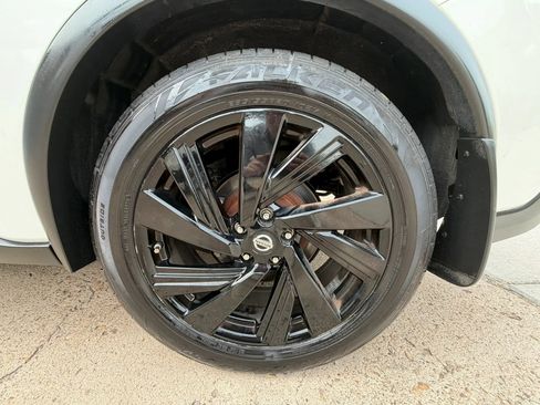 Used 2018 Nissan Murano SL w/ Midnight Edition Package FWD image 24