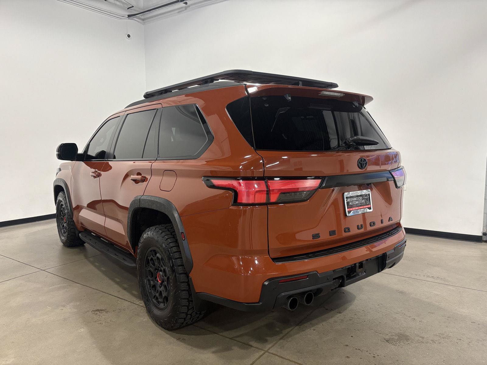 Used 2024 Toyota Sequoia TRD Pro AWD/4WD image 5