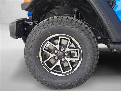 New 2026 Jeep Wrangler Unlimited Rubicon AWD/4WD image 10
