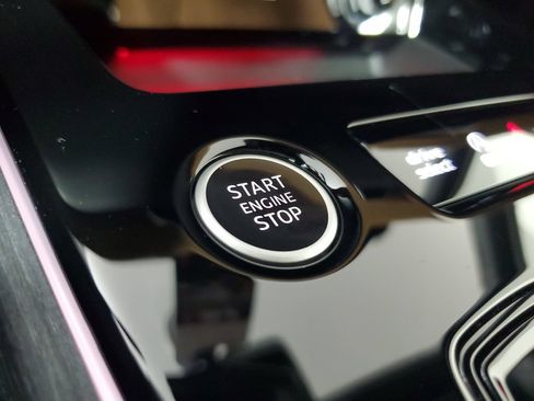 New 2026 Audi A6 Premium Plus AWD/4WD image 33