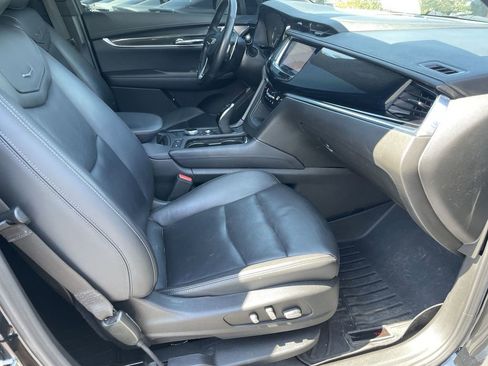 Used 2023 Cadillac XT6 Sport AWD/4WD image 34