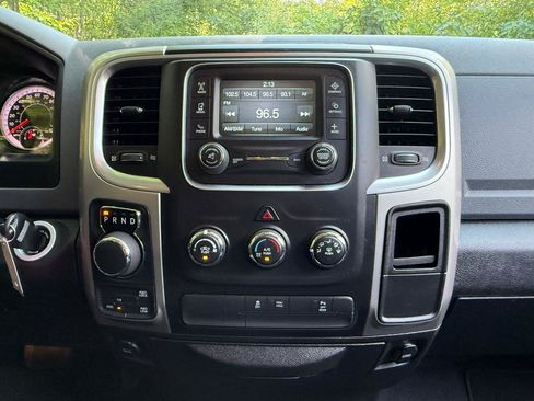 Used 2020 RAM 1500 Warlock AWD/4WD image 16