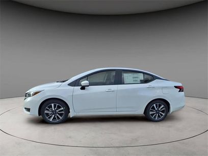 New 2025 Nissan Versa SV w/ Trunk Package