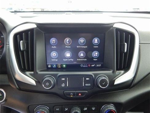 Used 2024 GMC Terrain SLT image 21