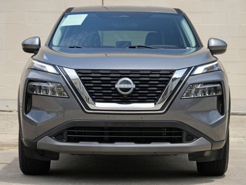 Used 2022 Nissan Rogue SV FWD image 6