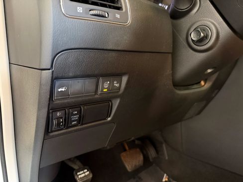Used 2017 Nissan Armada SL w/ Technology Package RWD image 14