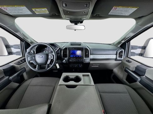 Used 2022 Ford F250 XLT AWD/4WD image 12