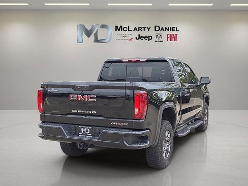 Used 2025 GMC Sierra 1500 AT4X AWD/4WD image 5