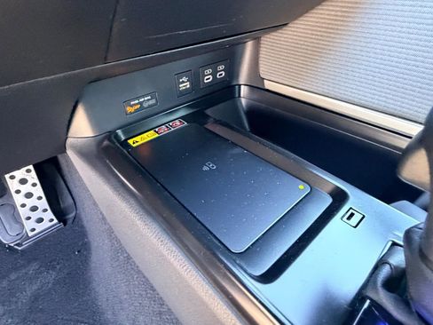 New 2026 Toyota Camry SE image 19