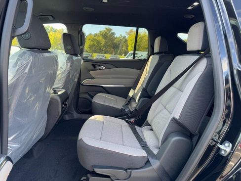 New 2026 Chevrolet Traverse LT w/ Midnight/Sport Edition image 7