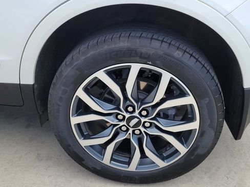 Used 2022 Cadillac XT5 Luxury AWD/4WD image 14