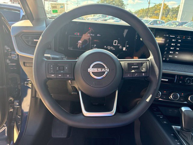 Used 2026 Nissan Kicks S FWD image 21