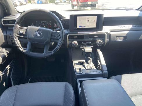 Used 2025 Toyota Tacoma SR RWD image 9