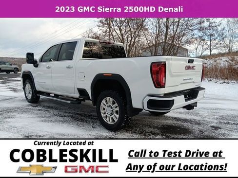 Used 2023 GMC Sierra 2500 Denali image 7
