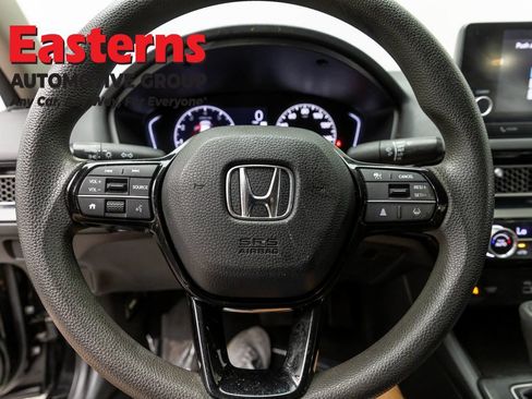 Used 2022 Honda Civic LX image 10