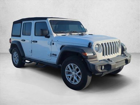 Used 2023 Jeep Wrangler Unlimited Sport AWD/4WD image 3
