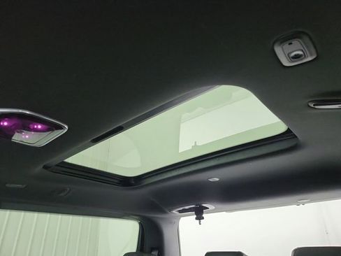 New 2026 Jeep Grand Wagoneer Summit image 31