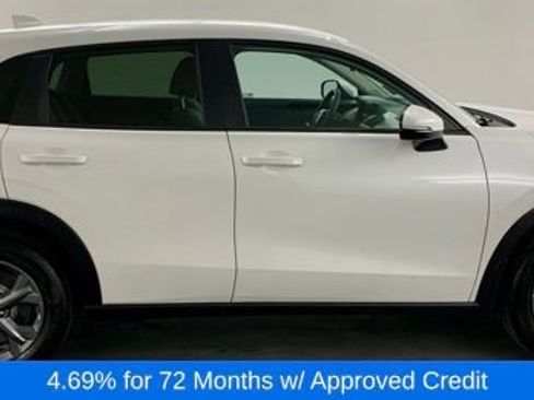 Certified 2026 Honda HR-V LX image 8