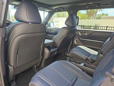 New 2026 INFINITI QX80 4WD w/ Sport Exterior Package image 11