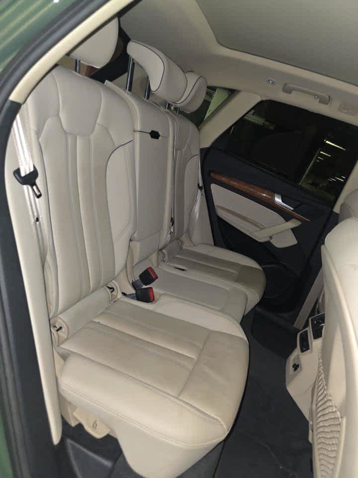 Used 2023 Audi Q5 e Prestige w/ Prestige Package AWD/4WD image 12