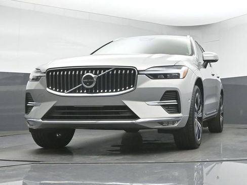 Used 2023 Volvo XC60 B5 Plus w/ Protection Package image 33