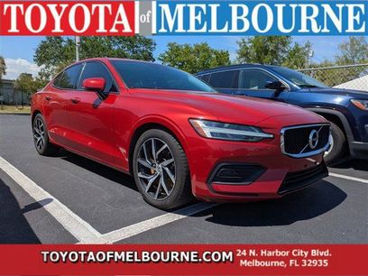 Used 2020 Volvo S60 T6 Momentum