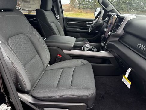 New 2026 RAM 1500 Big Horn AWD/4WD image 14