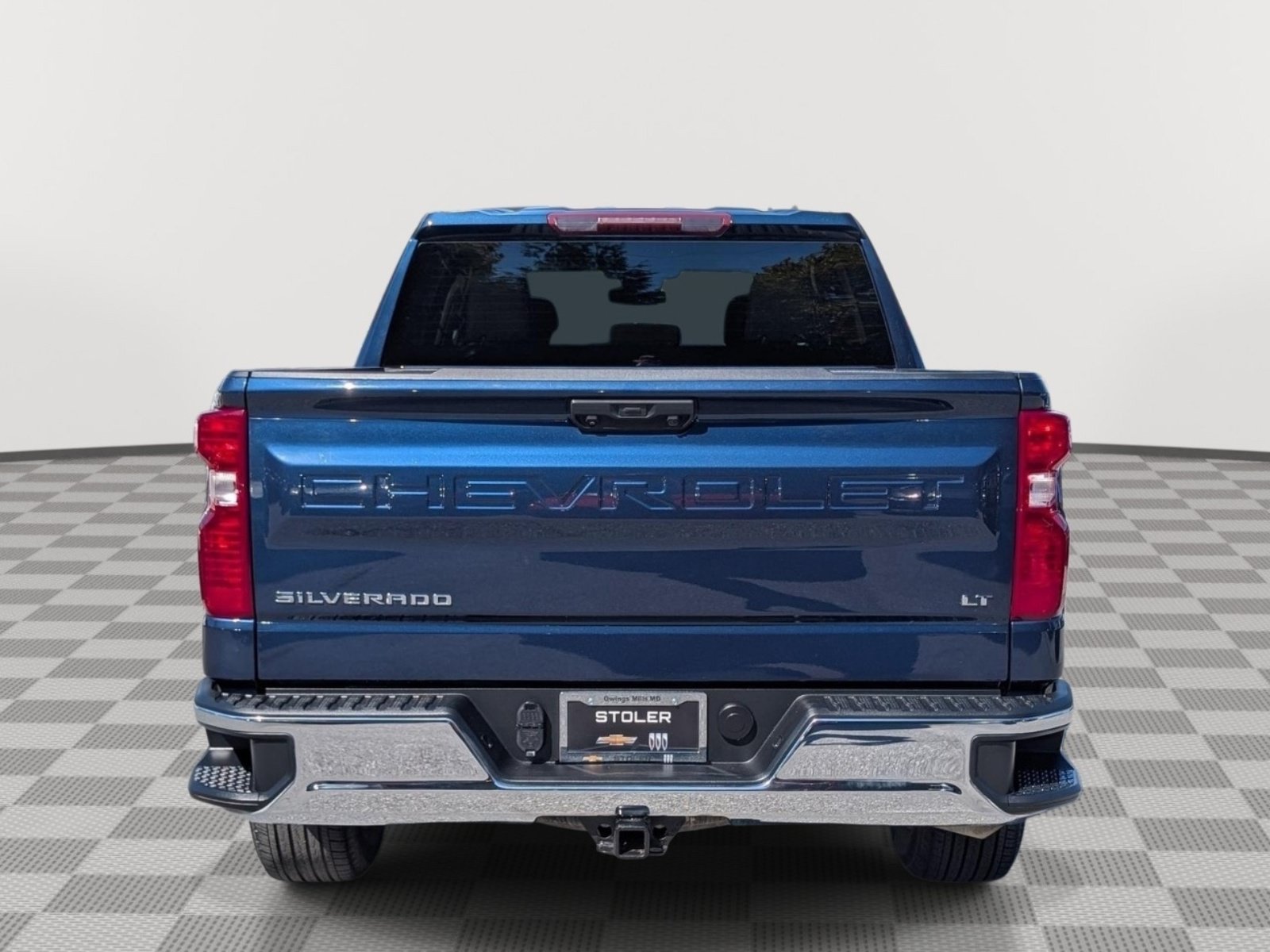 Used 2023 Chevrolet Silverado 1500 LT AWD/4WD image 4