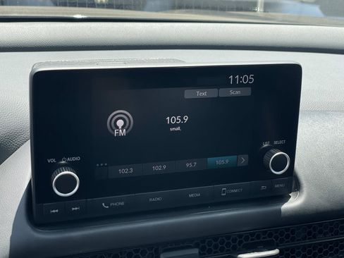 Certified 2024 Honda HR-V LX image 6