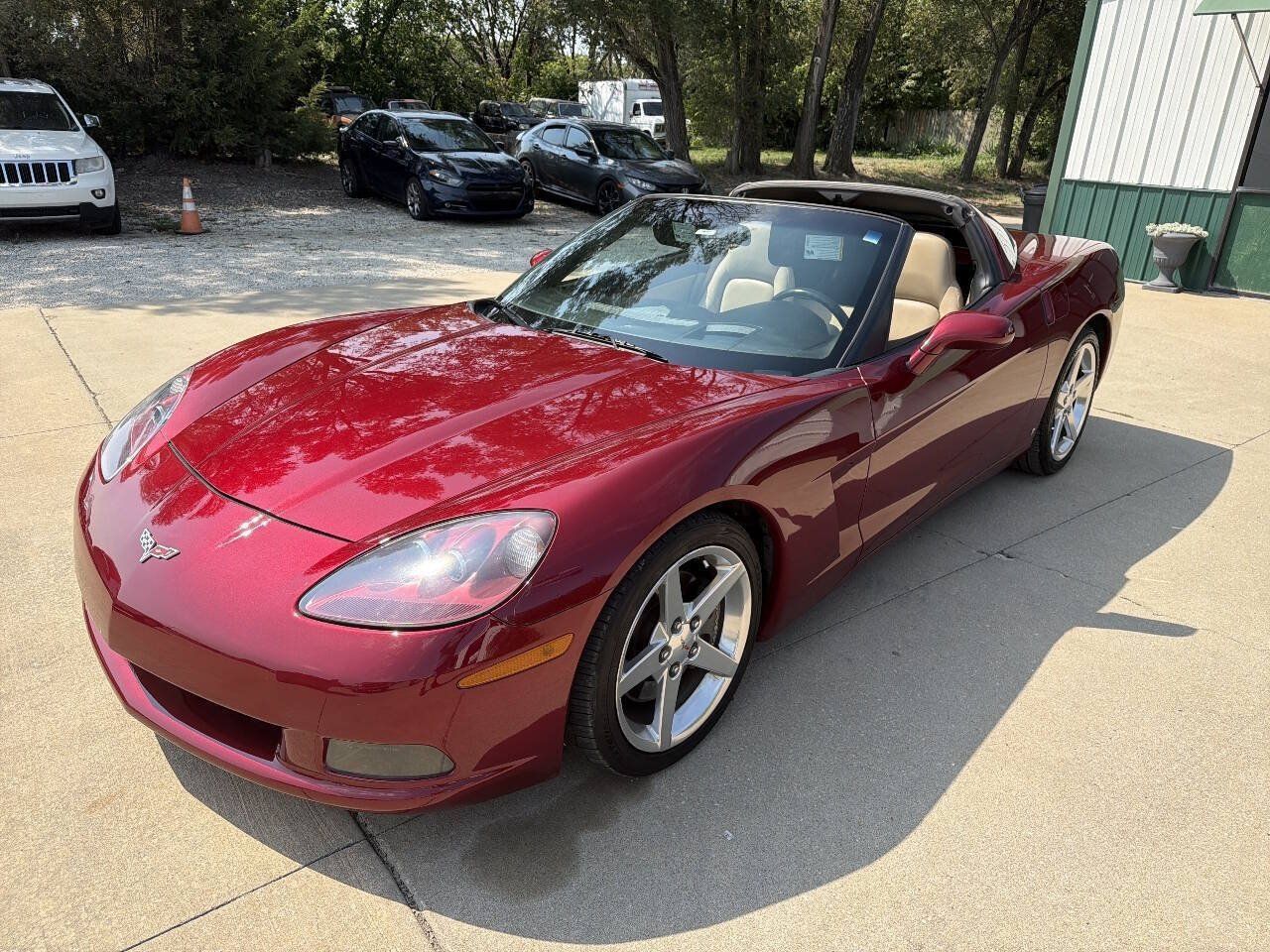 Used 2007 Chevrolet Corvette Coupe w/ Preferred Equipment Group RWD image 11