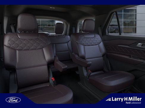New 2026 Ford Explorer Platinum w/ LUX Leather Package image 11