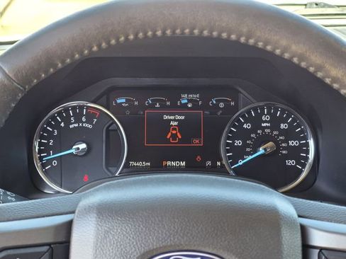 Used 2020 Ford Expedition Max XLT w/ Equipment Group 202A image 11