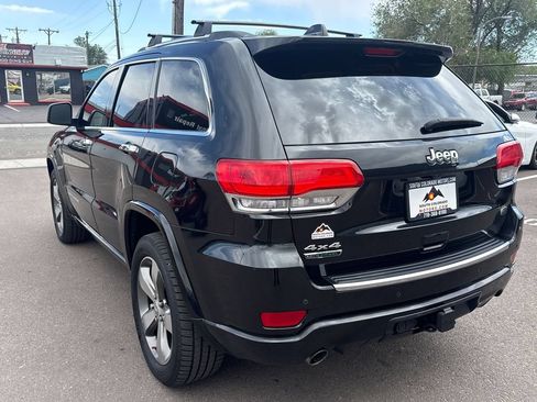 Used 2015 Jeep Grand Cherokee Overland w/ Advanced Technology Group AWD/4WD image 5