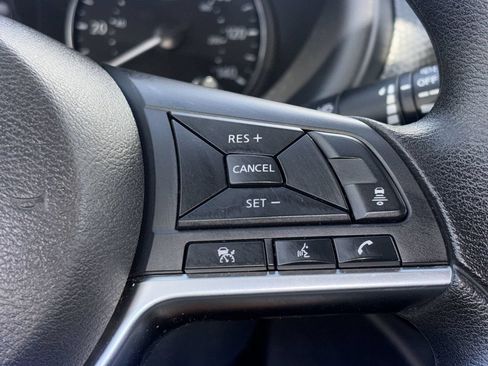 Certified 2024 Nissan Kicks SV FWD image 18