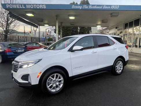 Used 2024 Chevrolet Equinox LT w/ Driver Convenience Package AWD/4WD image 22