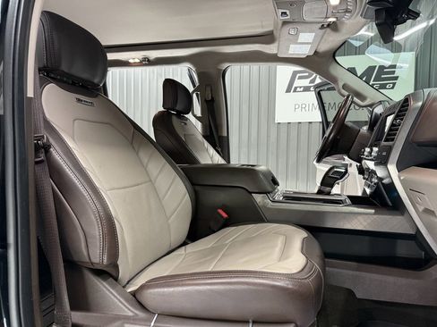 Used 2019 Ford F150 Limited w/ Trailer Tow Package image 25