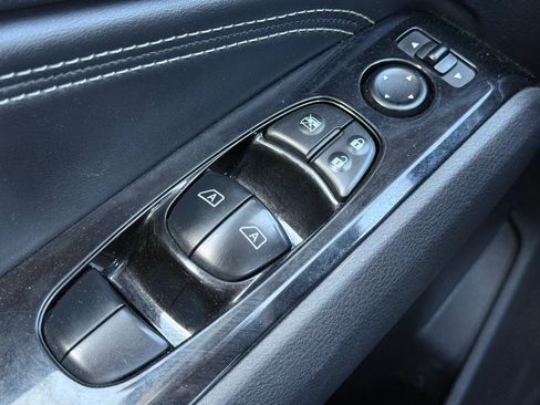 Used 2020 Nissan Altima 2.5 SV image 24