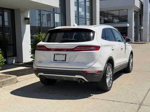 Used 2017 Lincoln MKC Reserve w/ Lincoln MKC Climate Package AWD/4WD image 6