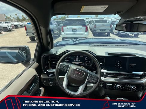 Used 2023 GMC Sierra 1500 SLT w/ SLT Premium Plus Package AWD/4WD image 13