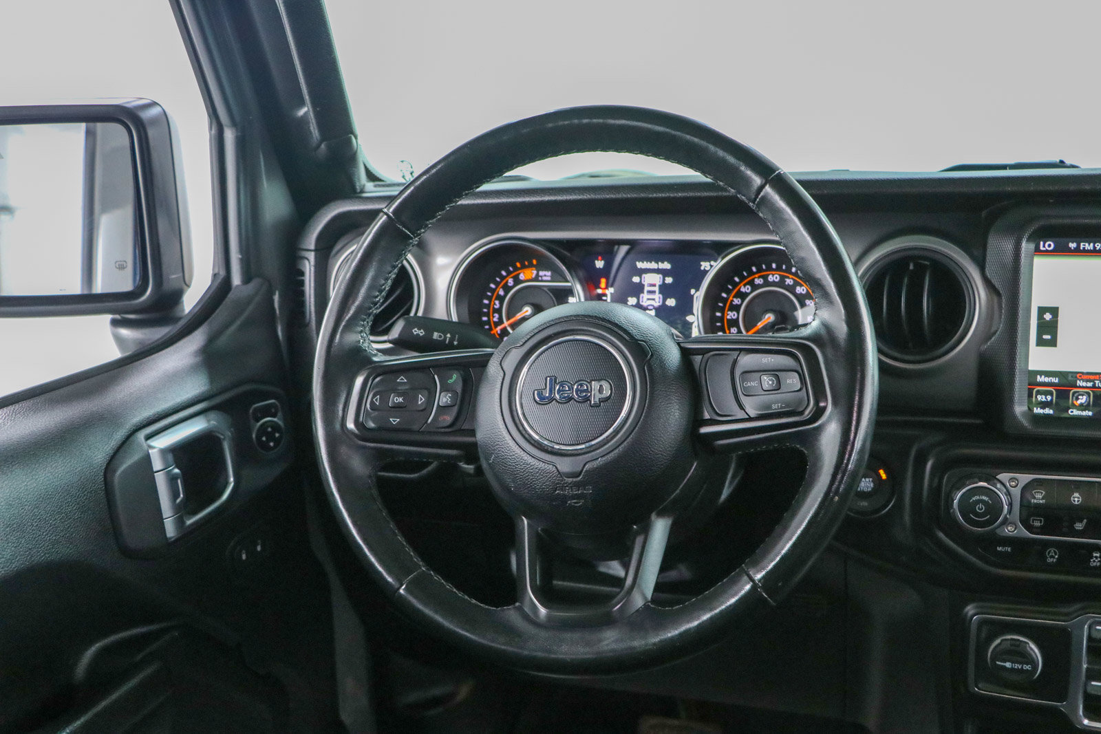 Used 2022 Jeep Wrangler Unlimited Sport AWD/4WD image 12