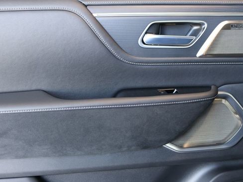 Certified 2025 INFINITI QX80 Sensory image 21