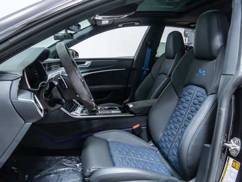 Certified 2025 Audi RS 7 performance Sportback AWD/4WD image 5