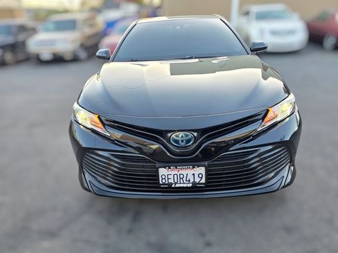 Used 2018 Toyota Camry LE FWD image 10