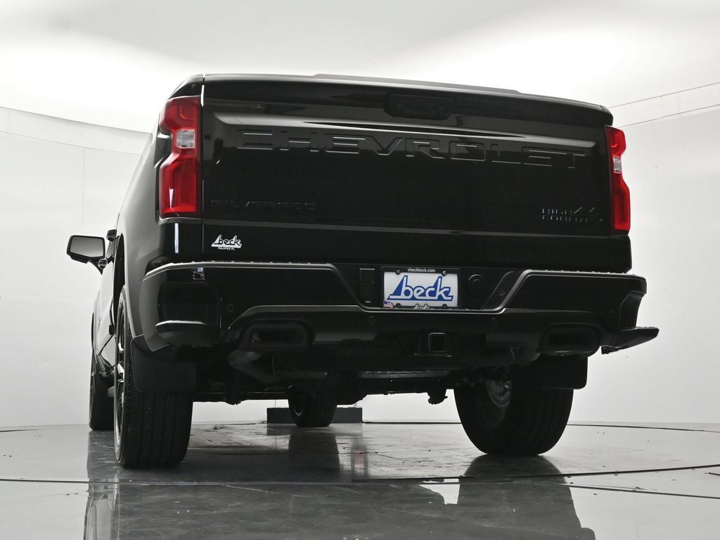 Used 2026 Chevrolet Silverado 1500 High Country w/ Midnight Edition AWD/4WD image 44