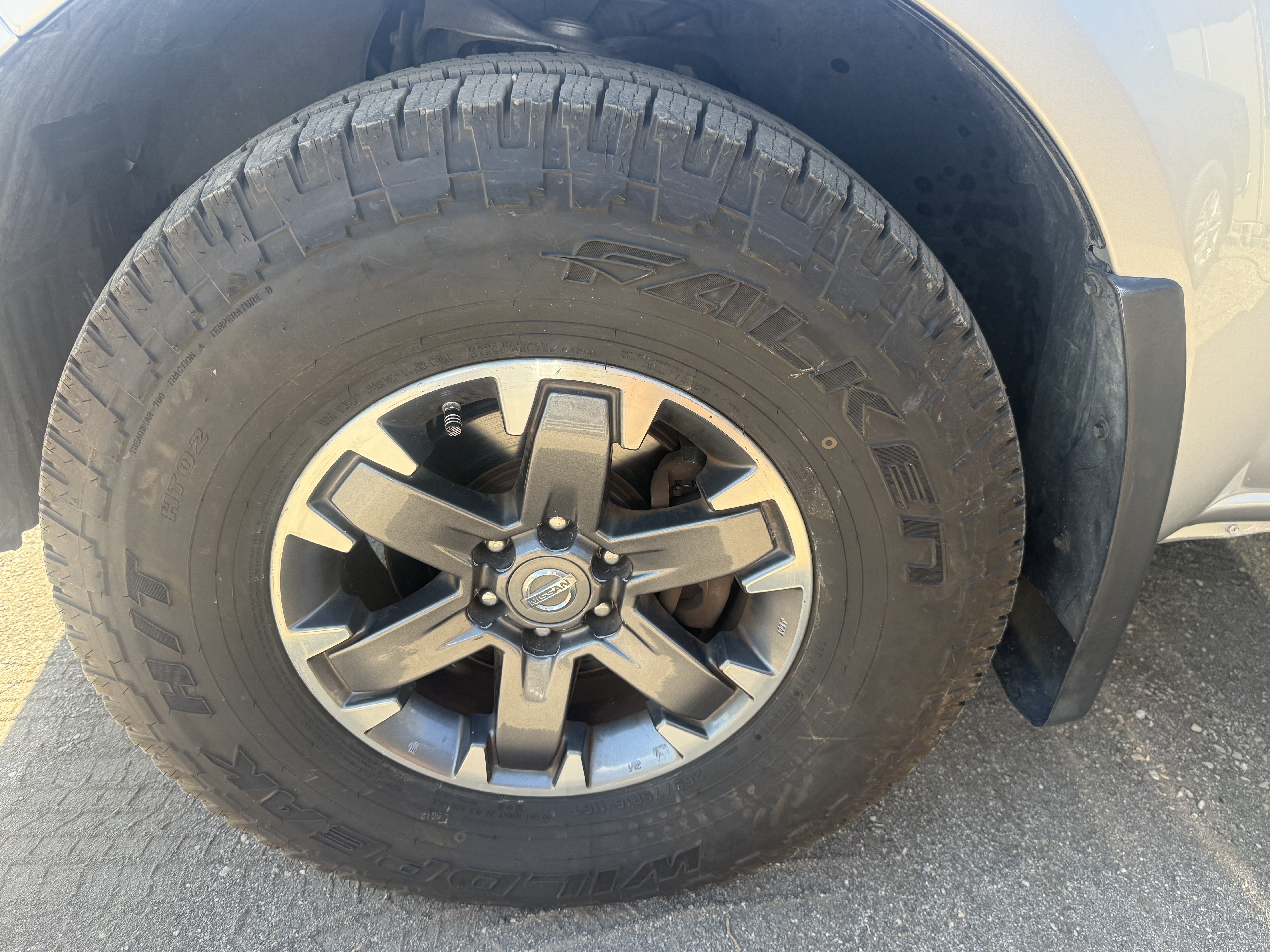 Used 2018 Nissan Frontier PRO-4X AWD/4WD image 27