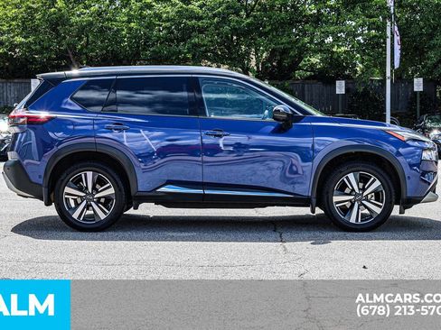 Used 2022 Nissan Rogue Platinum w/ Head-Up Display Package image 10