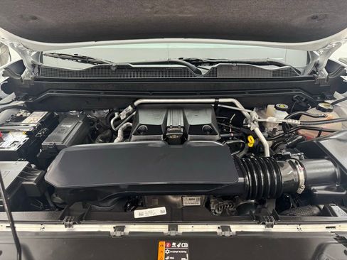 Used 2024 GMC Canyon Elevation w/ Convenience Package image 13